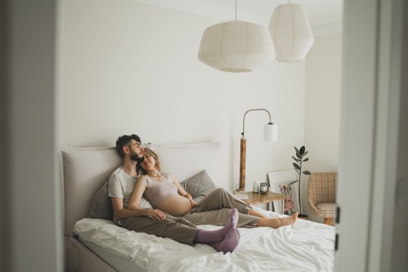 Sesja ciążowa w domu – dlaczego warto?